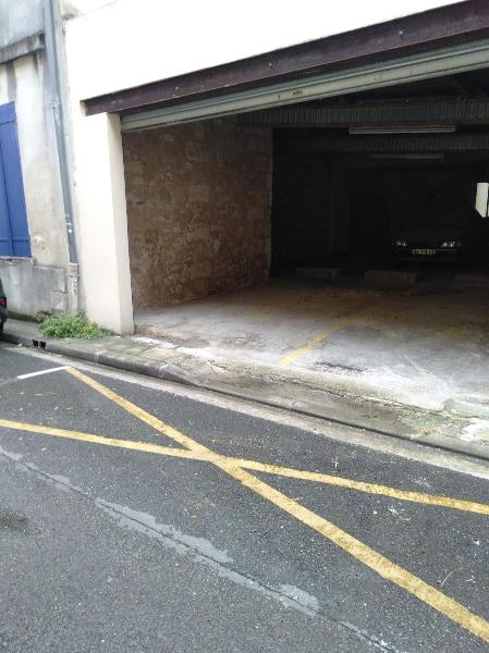 Parking en Location à Bordeaux