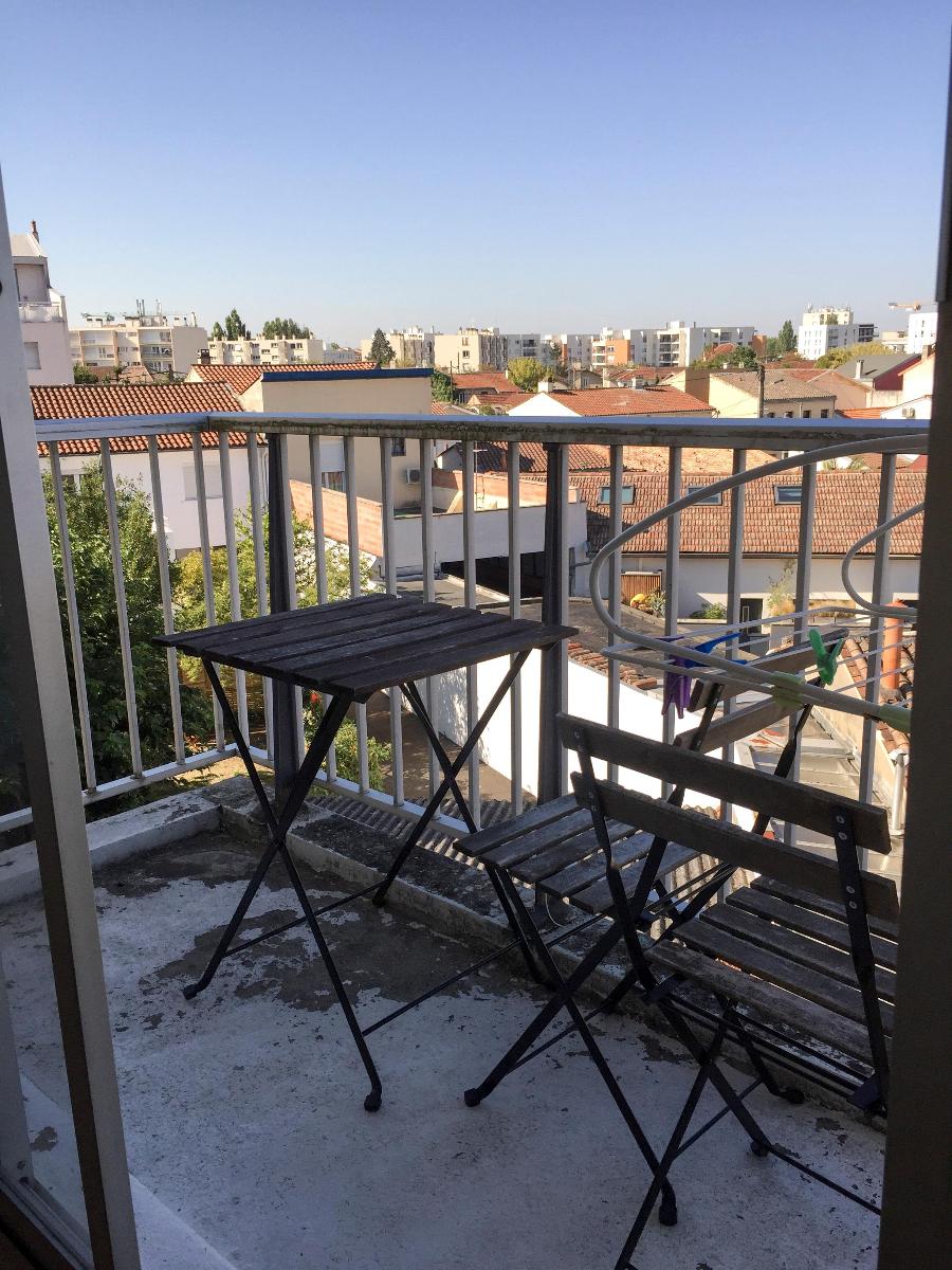 appartement 1 pièces - BORDEAUX